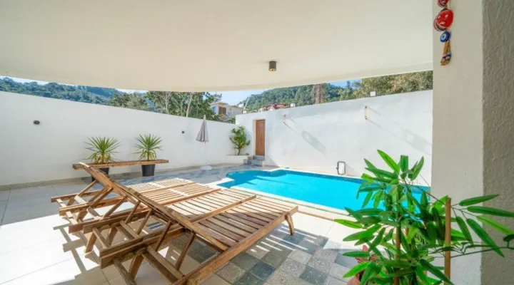 Magnific Villa Armutalan
