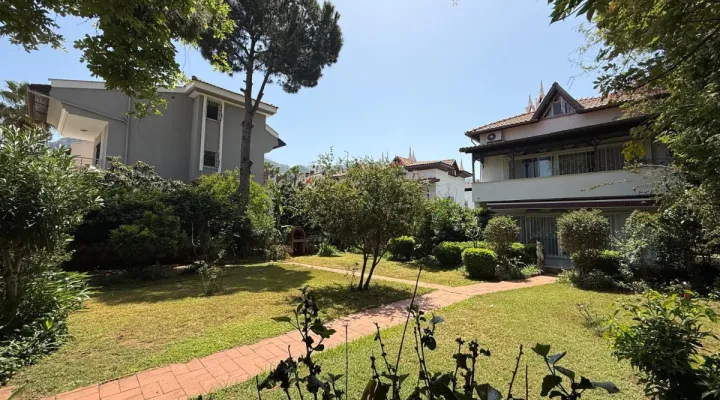 Mete Villa 3 İçmeler